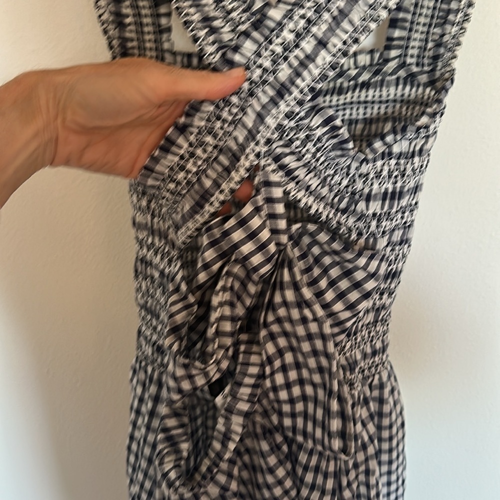 Mango Troya navy smocked gingham sundress criss cross back. Size 10 - Picture 5 of 8